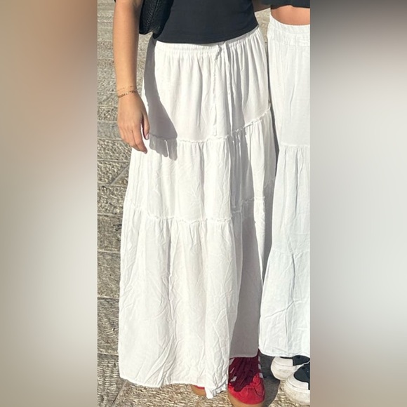 Brandy Melville Dresses & Skirts - Brandy Melville White Tiered Maxi Skirt with Drawstring